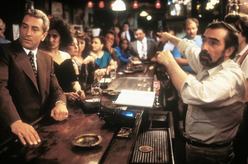 Robert De Niro & Martin Scorsese on the set of Goodfellas (1990)