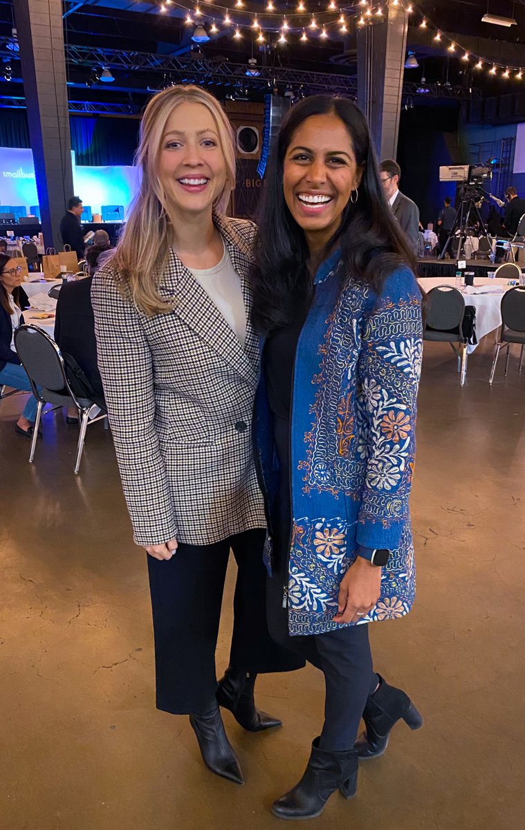 TiffanyLizee's tweet photo. Had a great time cohosting the @CalgaryChamber Small Business Summit today with @ruheeit! #sbw2022 #yyc https://t.co/3MAIEpKhGi