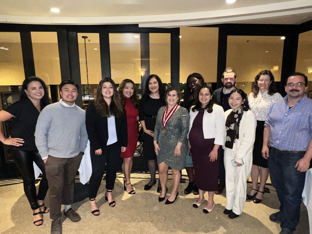 StanfordTPT's tweet photo. We want to take a moment to congratulate our Founder &amp; Executive Director, Dr. Halpern-Felsher, on her appointed Professorship as the Marron and Mary Elizabeth Kendrick Professor II at Stanford University! We are so proud &amp; were delighted to have been able to celebrate together. https://t.co/7DBzgG2ltE