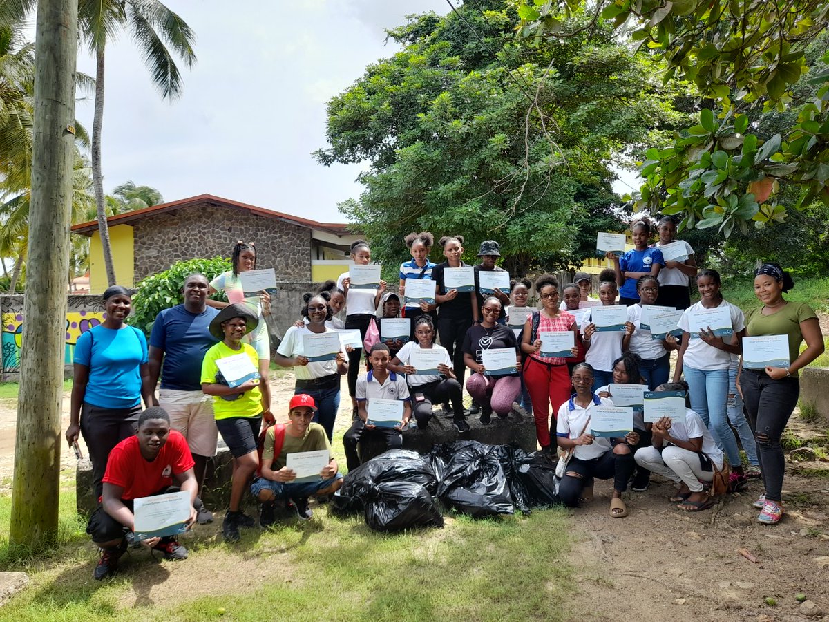 cyenslu's tweet photo. A quick #tb to our #InternationalCoastalCleanup activity at Reduit Beach, Gros Islet last month.

Protecting our oceans, for a healthier planet! #SeaTheChange https://t.co/5LXkUMIrIA
