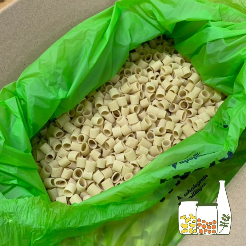 Village_Foods's tweet photo. It’s great when we see eco-friendly packaging used by our suppliers!
We were pleased to see a recently received a box of Berkelo Khorasan Macaroni packaged with compost-a-pack lining – no plastic used at all!

You can get both right here at Village Wholefoods https://t.co/fNGwgYZ8mQ