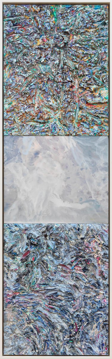 alexberggruen's tweet photo. As he continues to work within the structure of #triptychs, #GabrielMills employs unconventional ratios, resists linearity, and avoids apparent connections within the arrangement of the panels to create dissonance through opposition, thus compelling a viewer to slow down. https://t.co/UXSu2bNrx8