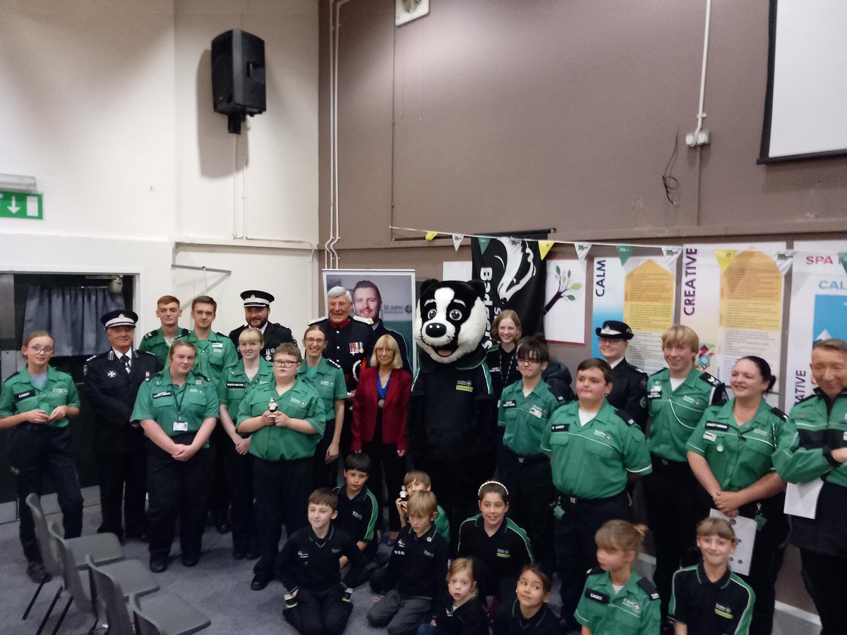 alice_harriet1's tweet photo. Great evening celebrating all of the work of our young people @SjaNorwich! Lots of Badger and Cadet subjects and @JubileeNorfolk Awards. Congratulations particularly to the first two Super Badger’s in the unit! https://t.co/5FqtURVBxB