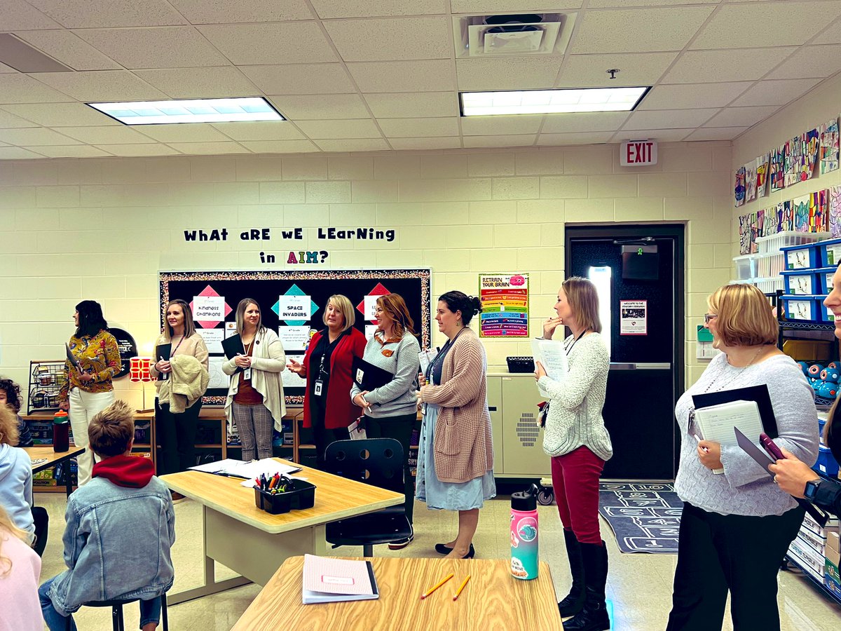 kristin.smith tweet media