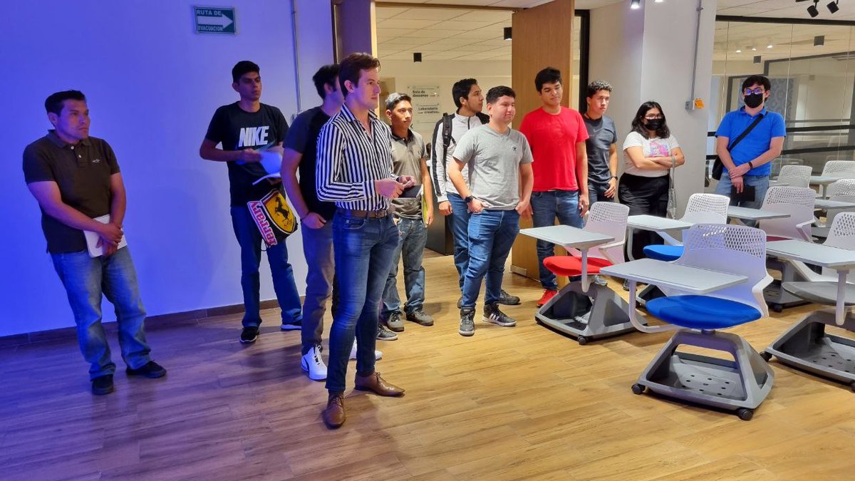 redi_jalisco's tweet photo. En #REDiAMG contamos con la visita de los estudiantes de Informática y la especialidad de Innovación del Tecnologíco Mario Molina Campus El Grullo https://t.co/uj4ASBJhHi
