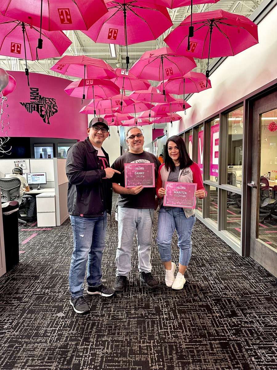 Congrats to our Total Experience Champions for Central Texas!!! The work that goes into bringing total experience together is crazy and these two are a huge factor of that. @MaritzaDeniseG thank you for leading total experience as POC!!! @alkhatib_rasha @m_wan4life @Aejaz_H