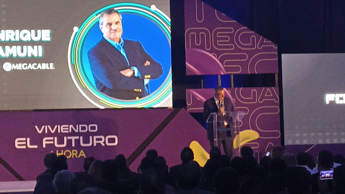 Con la asistencia de la Directora de Afiliación Nacional nos  encontramos en el #TourMegatec2022 evento inaugurado por <a href="/eyamuni/">Enrique Yamuni</a>, Presidente de CANIETI, espacio que reúne a expertos de la industria de la tecnología, ofreciendo soluciones tecnológicas para la transformación digital