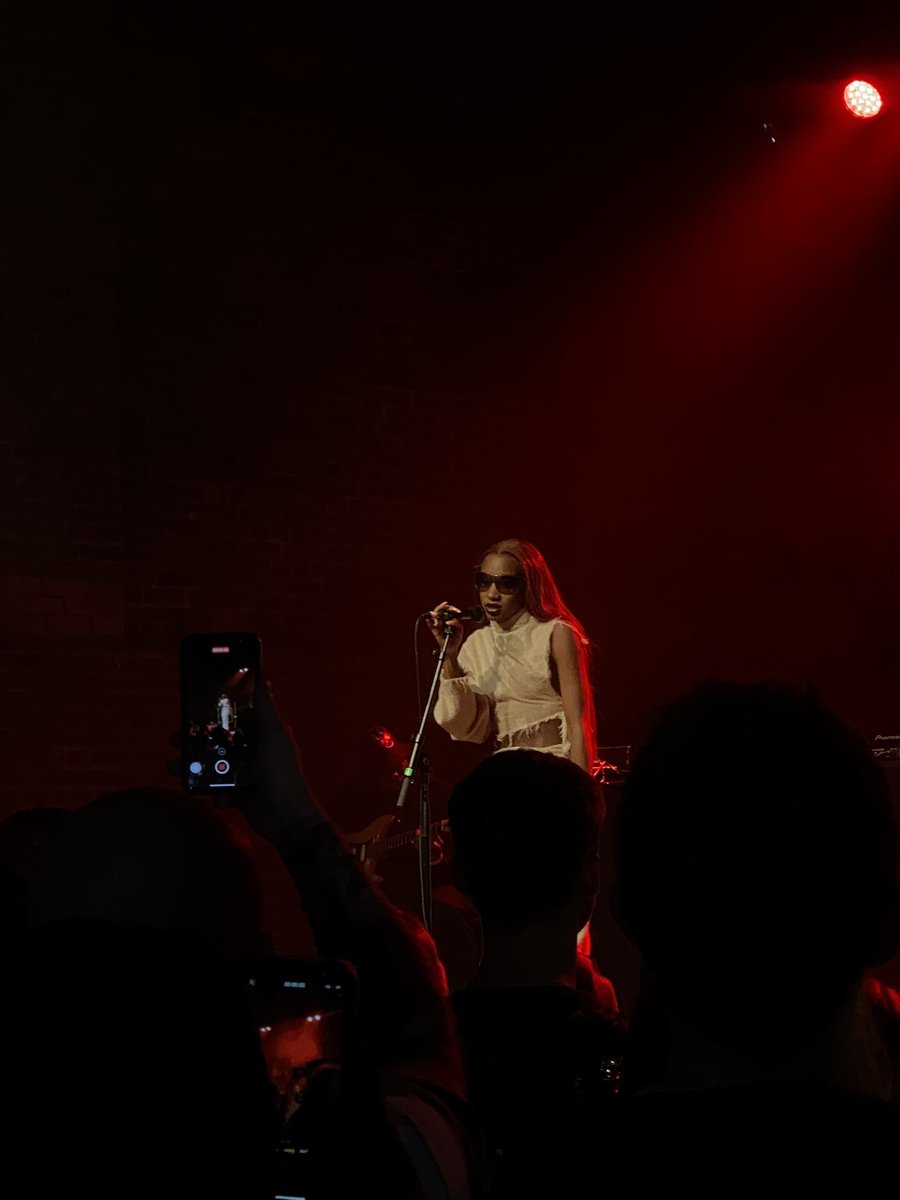SHEDverse's tweet photo. Ojerime show was amazing #badinfluence #ojerime https://t.co/kHb3T1HyYY