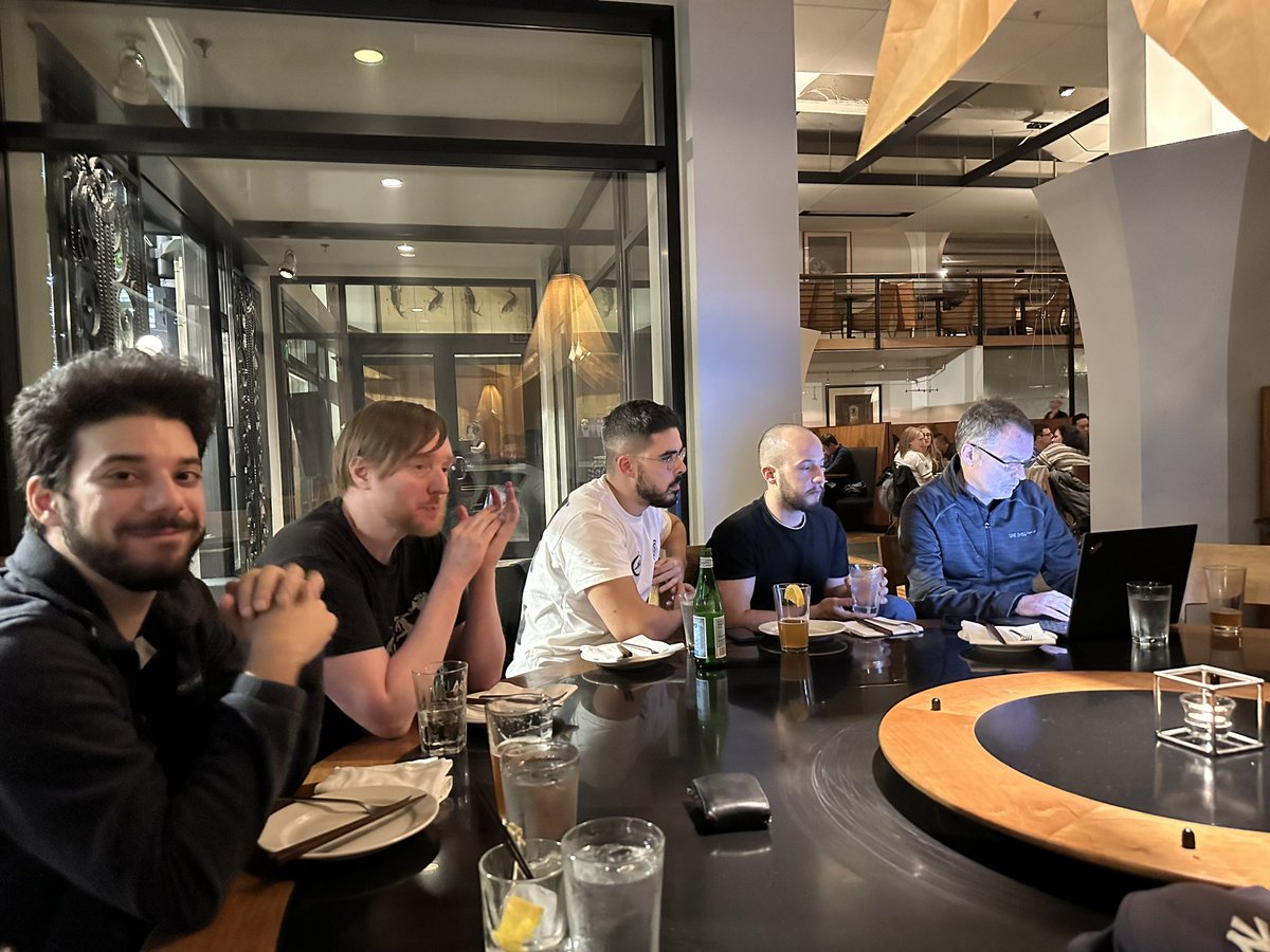 When you’re out to a nice dinner, but you’re also an SRE. 

This is what commitment to a world class customer experience looks like. Forever impressed by the dedication of our <a href="/SingleStoreDB/">SingleStore</a> #SRE team!