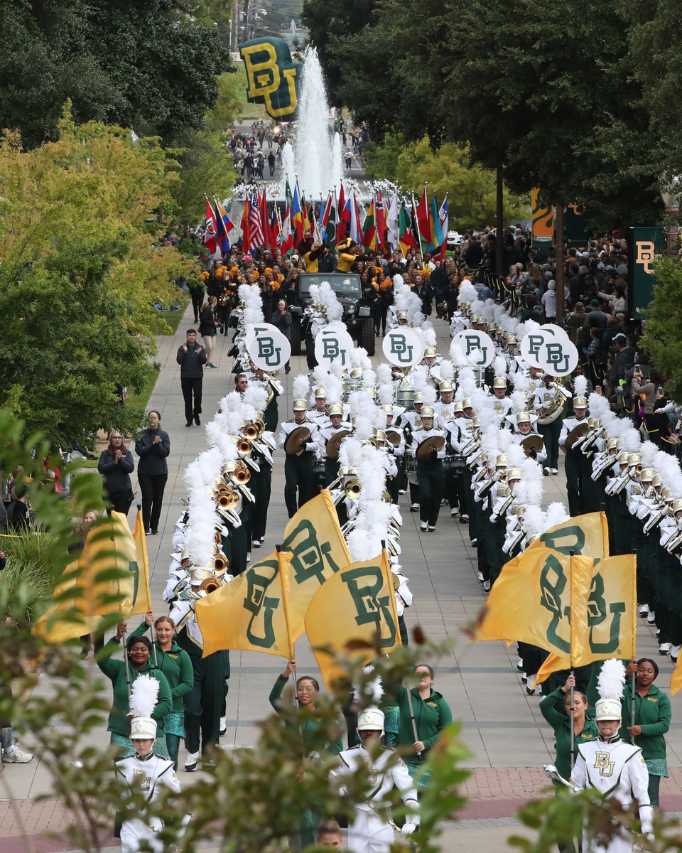 Baylor's tweet photo. Join us Saturday for the 113th anniversary #BaylorHomecoming 🔥 parade!

⏰ 7 a.m. downtown
⏰ 8 a.m. on campus
📰 https://t.co/7K70Ijqqqq https://t.co/011unSSBxM