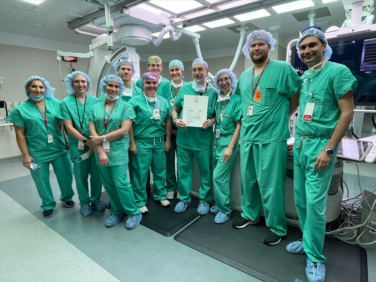 swlundgren's tweet photo. Congrats to Dr. Ronald Zolty and the whole team @CvUnmc on enrolling the first patient in the world into the ARTISAN clinical trial. Just another example of the serious medicine, extraordinary care going on at @unmc!!! @AbbottCardio @DaHuskers @AGoldsweig

https://t.co/epjkkNdDze https://t.co/IrkLtsoC99
