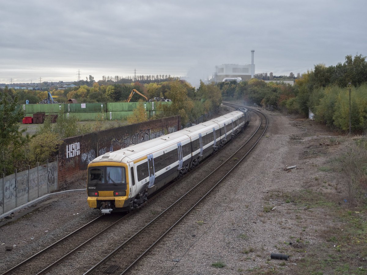 South Eastern Railway EMU 465912 passing CF Booths at Rotherham 19/10/22