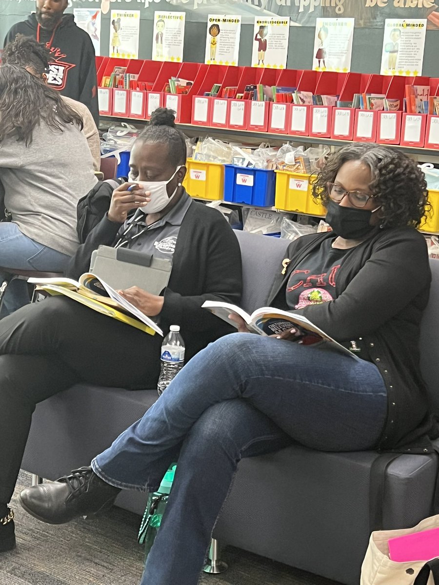 Kickoff of our Book Study 2022-2023 today @StonewallTell Teachers had some  great dialogue around “Culturally Relevant Math Task,” & how it goes along with our IB school initiative #MathMatters @NPorter17 @aplatimore @EC_Tyson @Miss_GeeWiz @amybytheton @FCSPLLD @FultonCoSchools