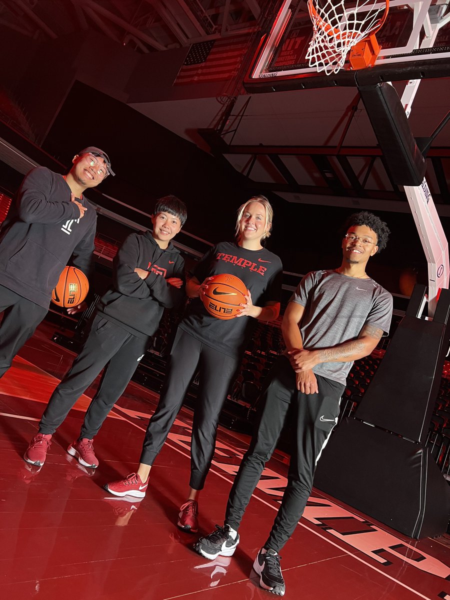 HootCreative's tweet photo. Bball Intro video #squad https://t.co/xHMc2ohPiC