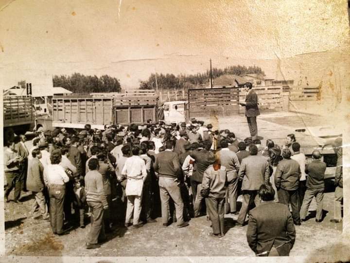PiensaPrensa's tweet photo. Rafael Cumsille, realizó la  huelga de comercio en 1972. Es un fanático pinochetistas, recibió dinero de la CIA para convencer a comerciantes minoristas de unirse a la sedición. La paralización del comercio ocurrió en agosto 1972. Dos meses después, se unieron los camioneros. https://t.co/upMBkGRmVg