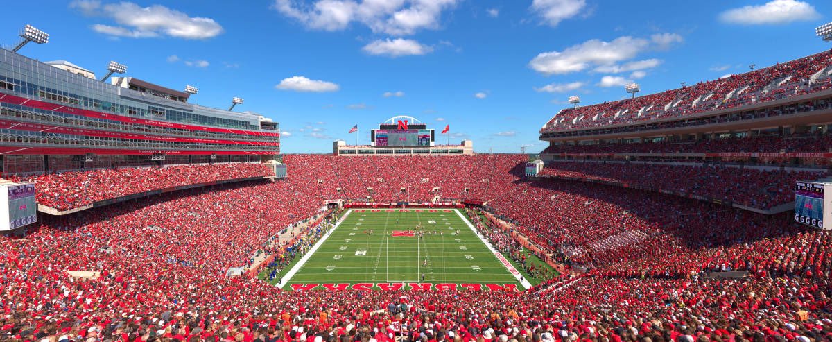 Blessed and excited to say I’ve received an offer to play football for @HuskerFBNation. Thank you to <a href="/ARCBeaverBall/">American River College Football</a> <a href="/Coach_Ohout/">Coach O</a> <a href="/LinemenWinGames/">LWG</a> <a href="/thompsonsctg/">BT Thompson | THOMPSON SCOUTING est. 1993</a> and everyone else along the way!