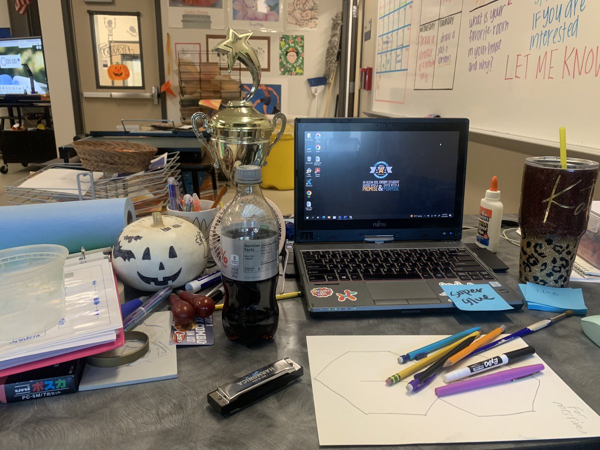 This is teacher life. My desk is always a mess. I clean it up every day but by the end of the day, it’s a scattered pile of craziness. You can hardly even see my TROPHY for winning Top Cat this week 💁🏽‍♀️ 🏆 but this is the best job in the world! #wunderlichwildcats #wunderlichwins