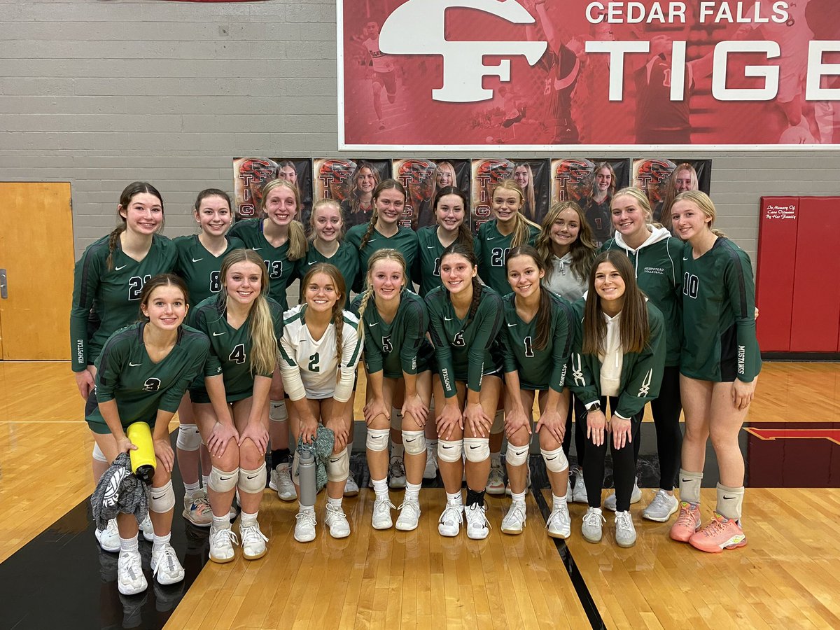 HempsteadVBall's tweet photo. Tough end of season loss against a talented Cedar Falls team. We got closer with every match we played this year but ultimately ran out of time. Congrats to our seniors on a great career with Hempstead Volleyball! https://t.co/pm76l76Vfz