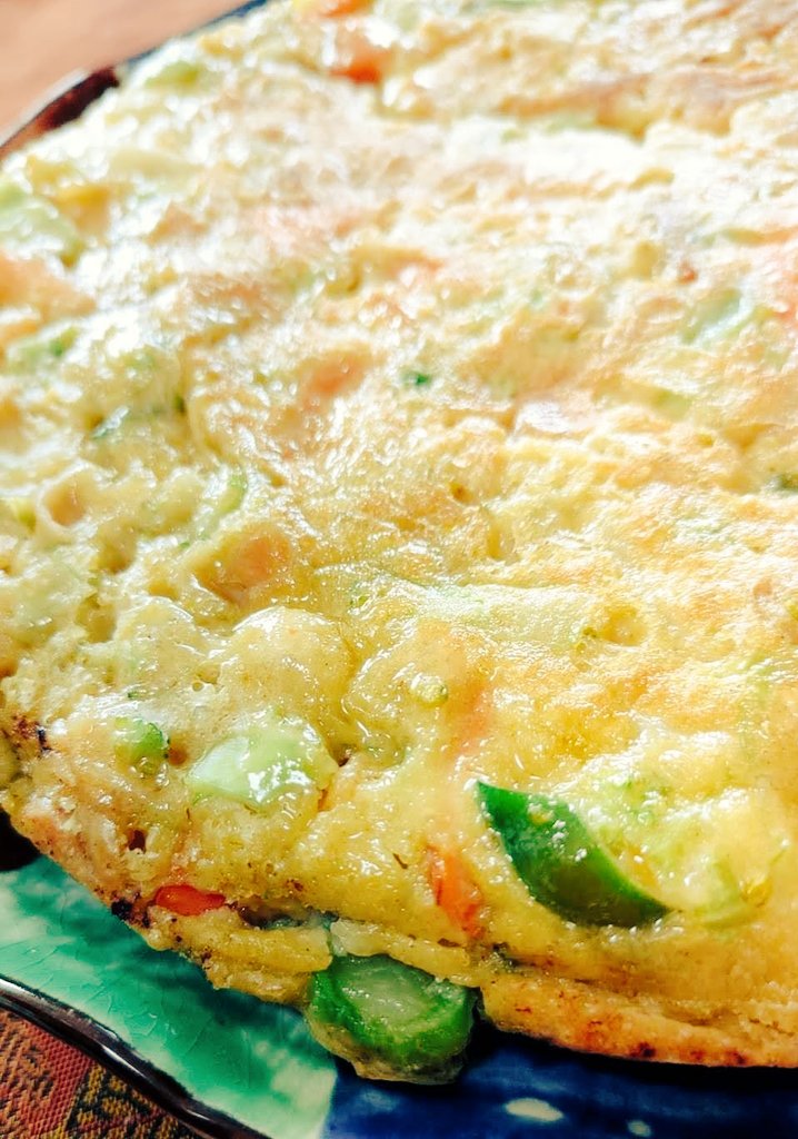 tikaki0702's tweet photo. そろそろお昼ですね😃
夫自作のお好み焼きです。
食べた～い！
#お好み焼き  #お昼ごはん https://t.co/9UiDcQyYvR