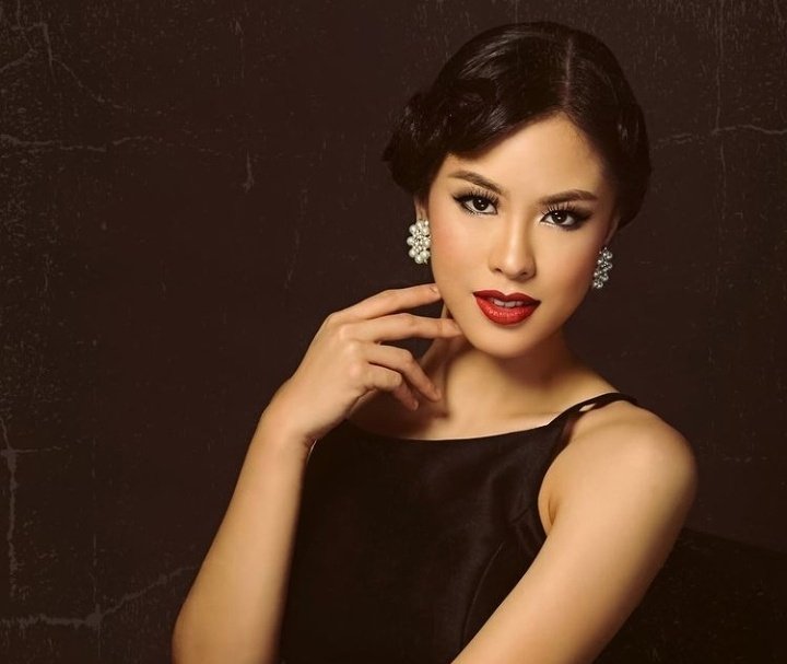 #KissesDelavin

I love classic beauty. It’s an idea of beauty with no standard.

<a href="/KissesDelavin/">Kisses Delavin</a>