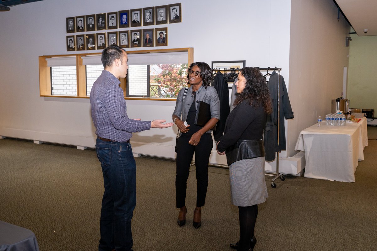 TheNetworkerInc's tweet photo. 2022 North York MEGA Networking - attendee photos. Head on over to our Facebook page to see the full album. https://t.co/nYZCQZB9s5