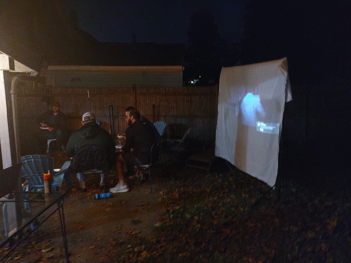 CoachCiocci's tweet photo. Little grilling and Halloween movie action during the bye week. Grateful to coach these guys. #5STRONG #BIGDAWGS https://t.co/lb8ssFGo4e