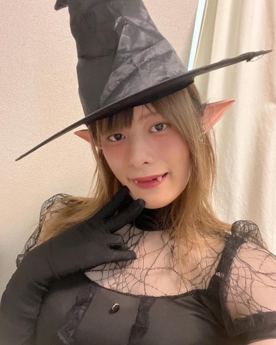 #森野ゆの  #ハロウィン  ☠🎃HappyHalloween🍭🍬   ハロウィンの季節がちかづいてきました！美味しい思いしようねっ&hearts;♡&hearts;♡  森野ゆの  🍭🍬🍫🍿🍩 https://t.co/qwd<a href="/tag/%E6%A3%AE%E9%87%8E%E3%82%86%E3%81%AE"class="tags">#森野ゆの</a><a href="/tag/%E3%83%8F%E3%83%AD%E3%82%A6%E3%82%A3%E3%83%B3"class="tags">#ハロウィン</a>