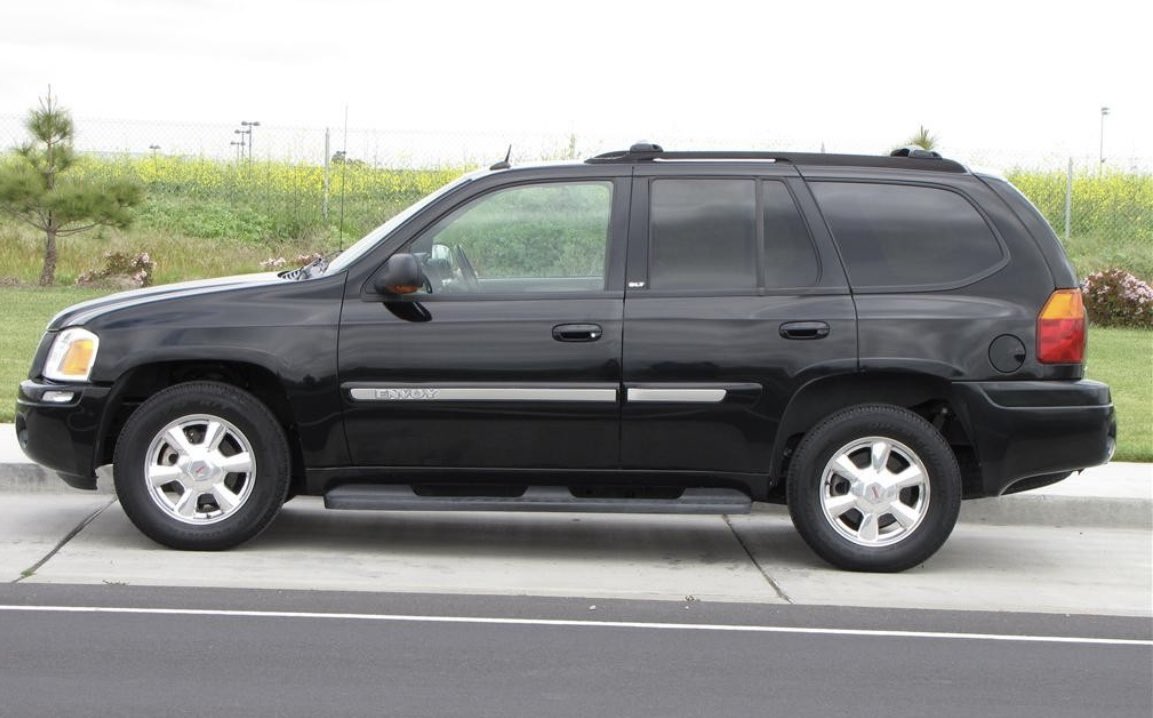 TBInvestigation's tweet photo. Robert is 5’8” and weighs 140 lbs. He has blonde hair, blue eyes.

There is no known clothing description at this time. He may be traveling in a 2004 GMC black Envoy, TN tag 482 BFGV. 

Please call Loudon County SO at 865-458-9081 or TBI at 1-800-TBI-FIND with info. https://t.co/5XSLIfzVh9