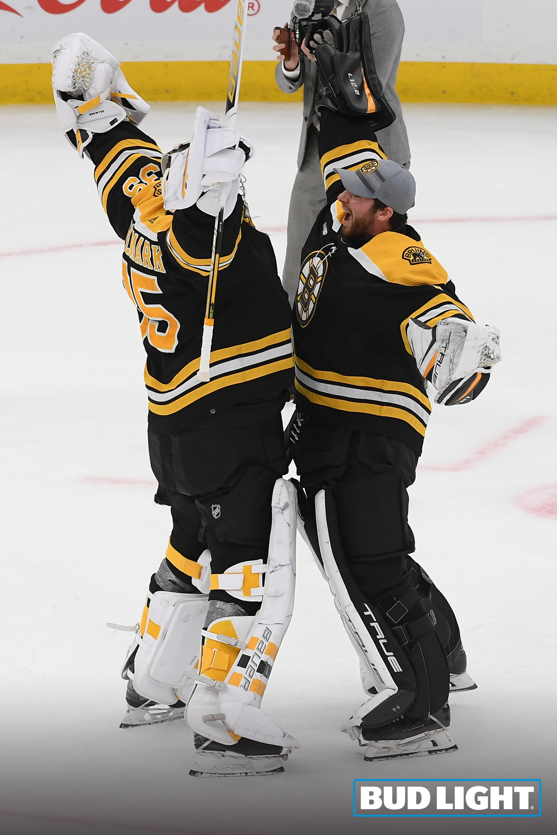 Jeremy Swayman, Linus Ullmark Bear Hug Boston Bruins Signatures