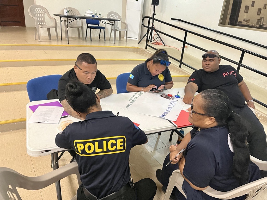 IOMNorthPacific's tweet photo. Last week, IOM 🇵🇼 delivered a series of trainings to advance the capacity of a diverse group of agencies, including Law Enforcement and Customs & Border Protection, to identify #VictimsOfTrafficking and refer them to the appropriate centers so they can get the help they need. https://t.co/8X5oCAQ7bw