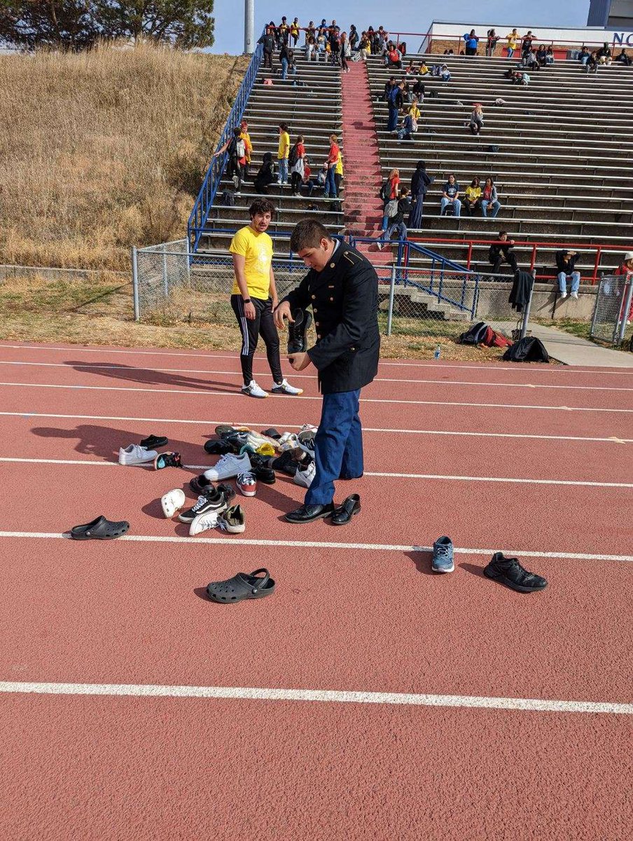 OPS_Northwest's tweet photo. Shoe relay! Just one of the many games we played to celebrate meeting our first quarter goal of 80% being on track to graduate!!! #HuskyNation #FreshmanFirst https://t.co/zNX9mH5K4o