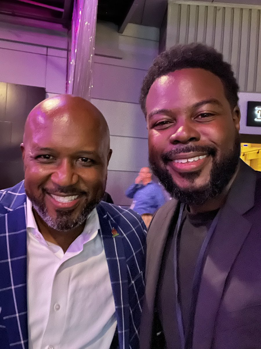 D'Andre J. Weaver, Ph.D tweet media