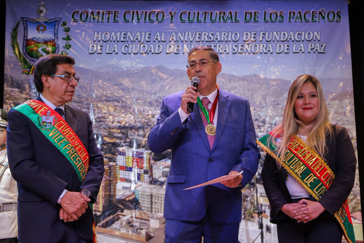 CBN_Bolivia's tweet photo. Cervecería Boliviana Nacional es reconocida con la medalla “Illimani de Oro” por su aporte, méritos y compromiso con el pueblo paceño, otorgado por el Comité Cívico y Cultural de los Paceños.
#OrgulloCBN
#CBN https://t.co/kY4NePD1pk