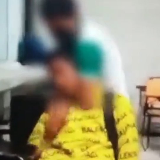 redbetolealmx's tweet image. #JusticiaParaJean

Apoya con RT a la madre de Jean quien fue asfixiado a punto de casi morir en @NlConalep de Guadalupe, N.L. este 19 de octubre.

🔴ELLA PIDE JUSTICIA para que los responsabilicen de los gastos necesarios.

CONALEP tiene constantes señalamientos de violencia.