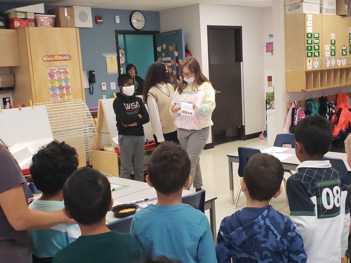 Thank you to our gr 7/8 Eco Team Ss <a href="/GenCrerar/">General Crerar P.S.</a>!  They created &amp; delivered messages about our Eco campaigns to each &amp; every class! Thank you also <a href="/GCRm18/">Ms.Burns</a> for making those Eco goals part of your daily routine! <a href="/madame_vicky/">Vicky Mercier</a> <a href="/EcoSchoolsTDSB/">TDSB EcoSchools</a> <a href="/JeannetteRebelo/">JeannetteRebelo</a> <a href="/MrsSharonLin/">Sharon Lin</a>