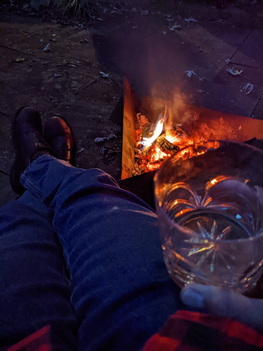 sdunnepilot's tweet photo. @Nick_Offerman @LagavulinWhisky https://t.co/6SI7EYXy6f