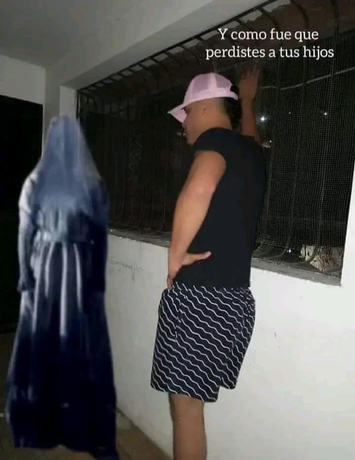 Yo a las 3 de la mañana sin sueño.