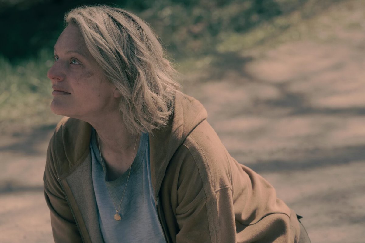 handmaidsfans's tweet photo. Thoughts on Season Five of #TheHandmaidsTale so far? 🩸👁‍🗨 https://t.co/2KuMqN2MJn
