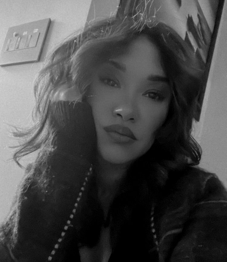 candicecontent's tweet image. candice patton