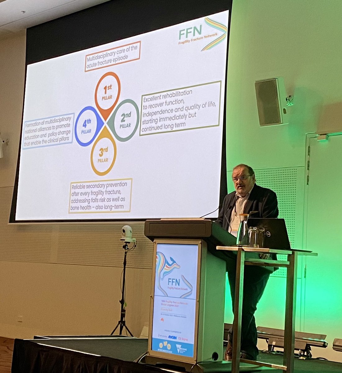 💜 Robyn Speerin tweet media