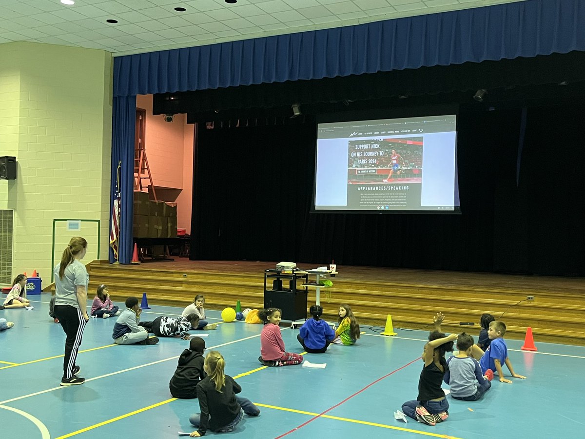 EFES_Proud's tweet photo. Great first day of Unified Planning!! Great collaboration and data driven discussion! Student enjoyed some SEL and Disability Awareness by hearing and doing activities around the book, My Brother Charlie! @SPS_SpecialEd @BuildingthebestSPS https://t.co/0u4A1Wj51u