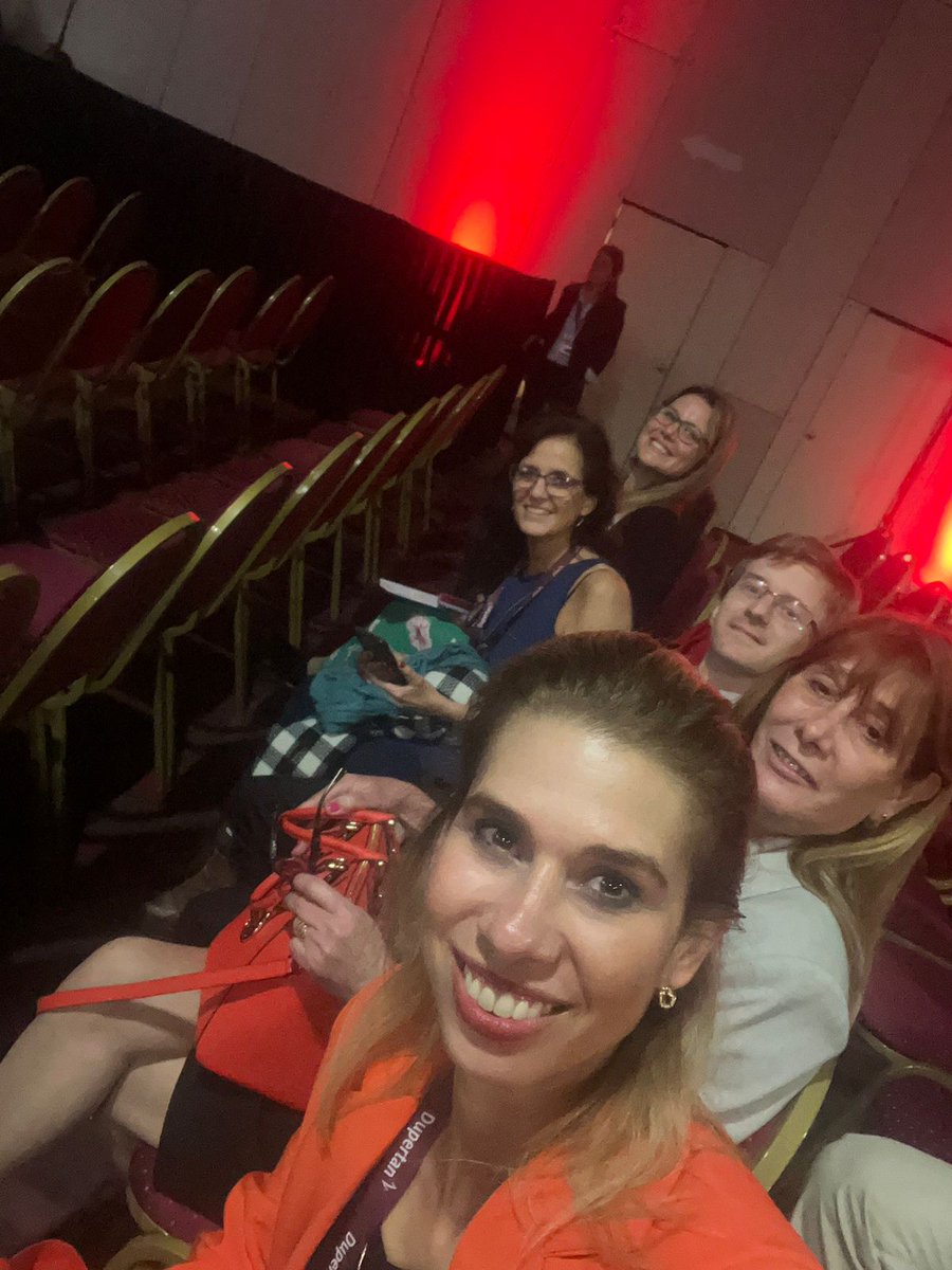 NeivaMaciel_doc's tweet photo. En #SAC22 el Comite Cientifico ❤ Disfrutando del Acto de Apertura
@MarianaCarnevalini @baglioni_marina @ESodor @judithackerman @silvina
@Cecilia00444968 @fabianaCalabria @SAC_54 @sac_hit @hap_Andrea @gopedernera @marianoestofan @karenmaiaw https://t.co/ZHVRrsRvnX