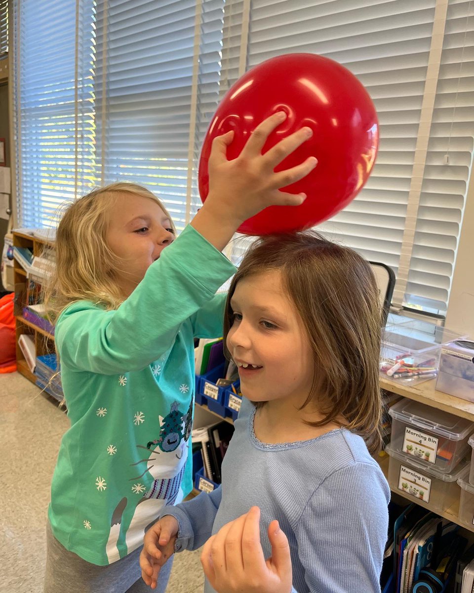 Tina Mikula tweet media