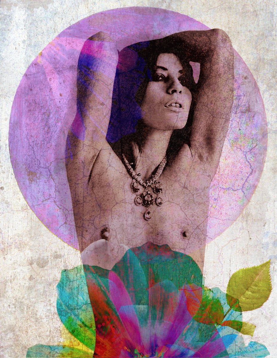 @hazyartworks Fleur Nue Collection available for 0.04 Eth on my own contract. 
🌸 Link in bio 🌸