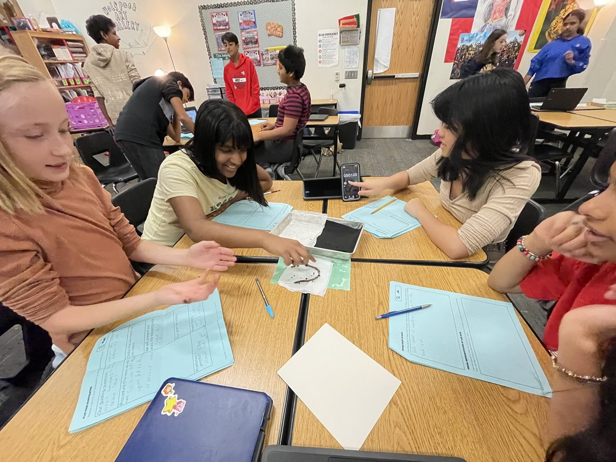 HearnsScience's tweet photo. In Science, our 7th graders have been actively engaged in their Earthworm ADI lab. They’re investigating and testing the effect of external stimuli. Which stimuli does the earthworm prefer? #TrentScience @JeffGuelker https://t.co/45GPbT5CYE