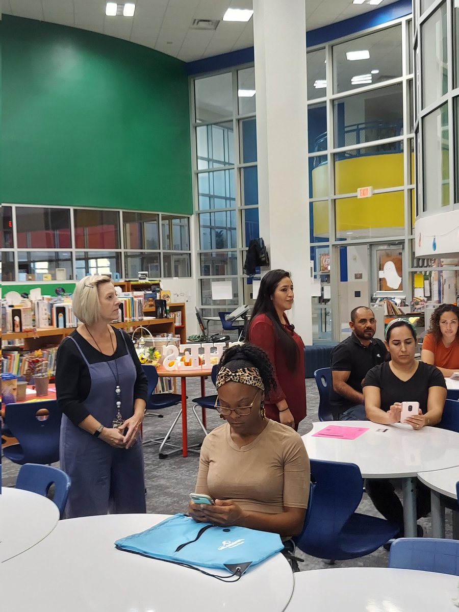 Robin Burr tweet media