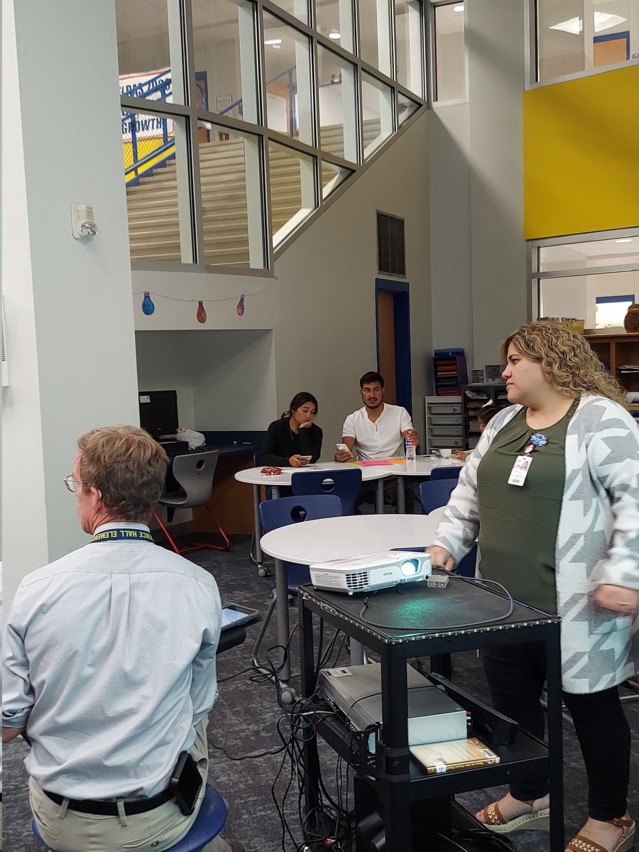 Robin Burr tweet media