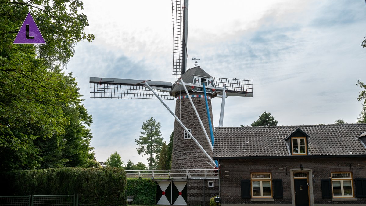 deltalimburg's tweet photo. Molens in Leudal met Frits Criens - molen De Welvaart in Horn https://t.co/zgvWIV2Jco in Leudal met Frits Criens - molen De Welvaart in Horn via @DeltaLimburg https://t.co/lT7s222rRD