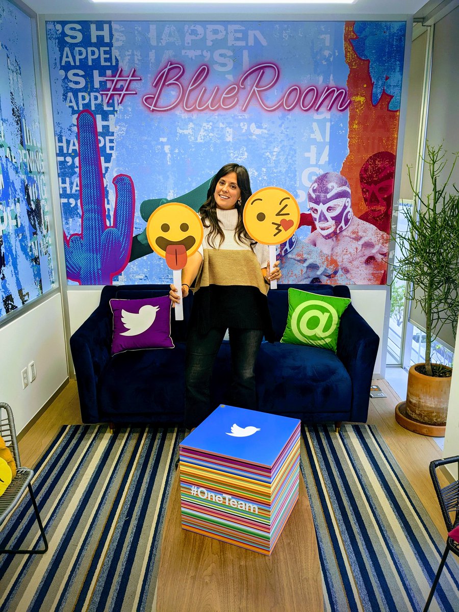 Mexico is my kinda place!! 
What a team and what a day!!
👏👏👏👏👏👏👏👏👏👏👏

#SMBTwitterday

<a href="/titibelloo/">Arianne Bello</a> <a href="/beatriz_caproni/">Beatriz Caproni</a> <a href="/Noelini25/">Noelia Lilli</a> @DianaChico11 <a href="/BerraFrank/">Carlos</a>