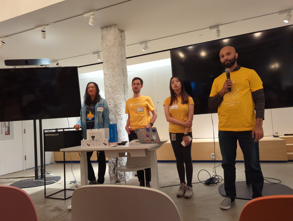 tomas_piaggio's tweet image. Q&amp;amp;A with the @Firebase team!

@gdg_nyc 

#FlutterDevFest #FirebaseDevFest